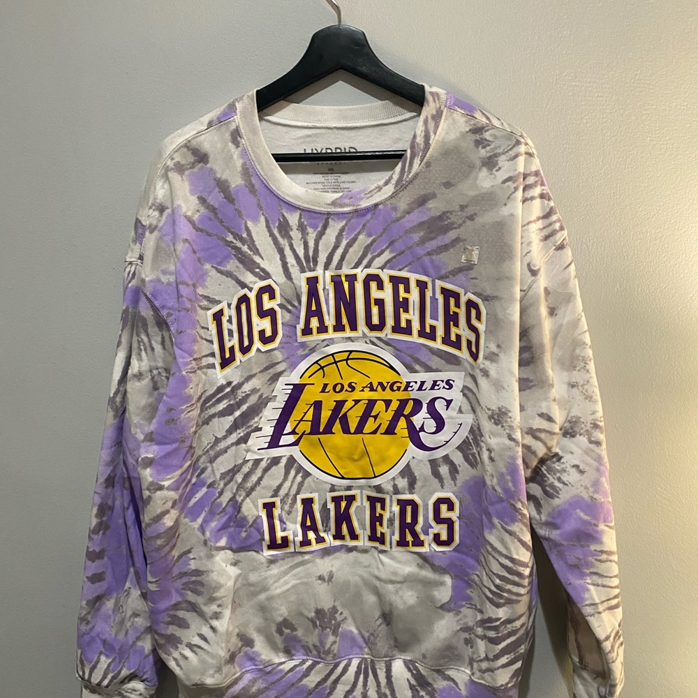 lakers crewneck
